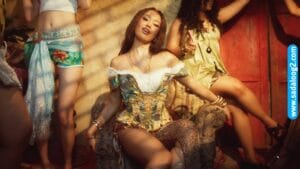 Read more about the article Touch Lyrics – Galchanie | SadaLoog Lyrics