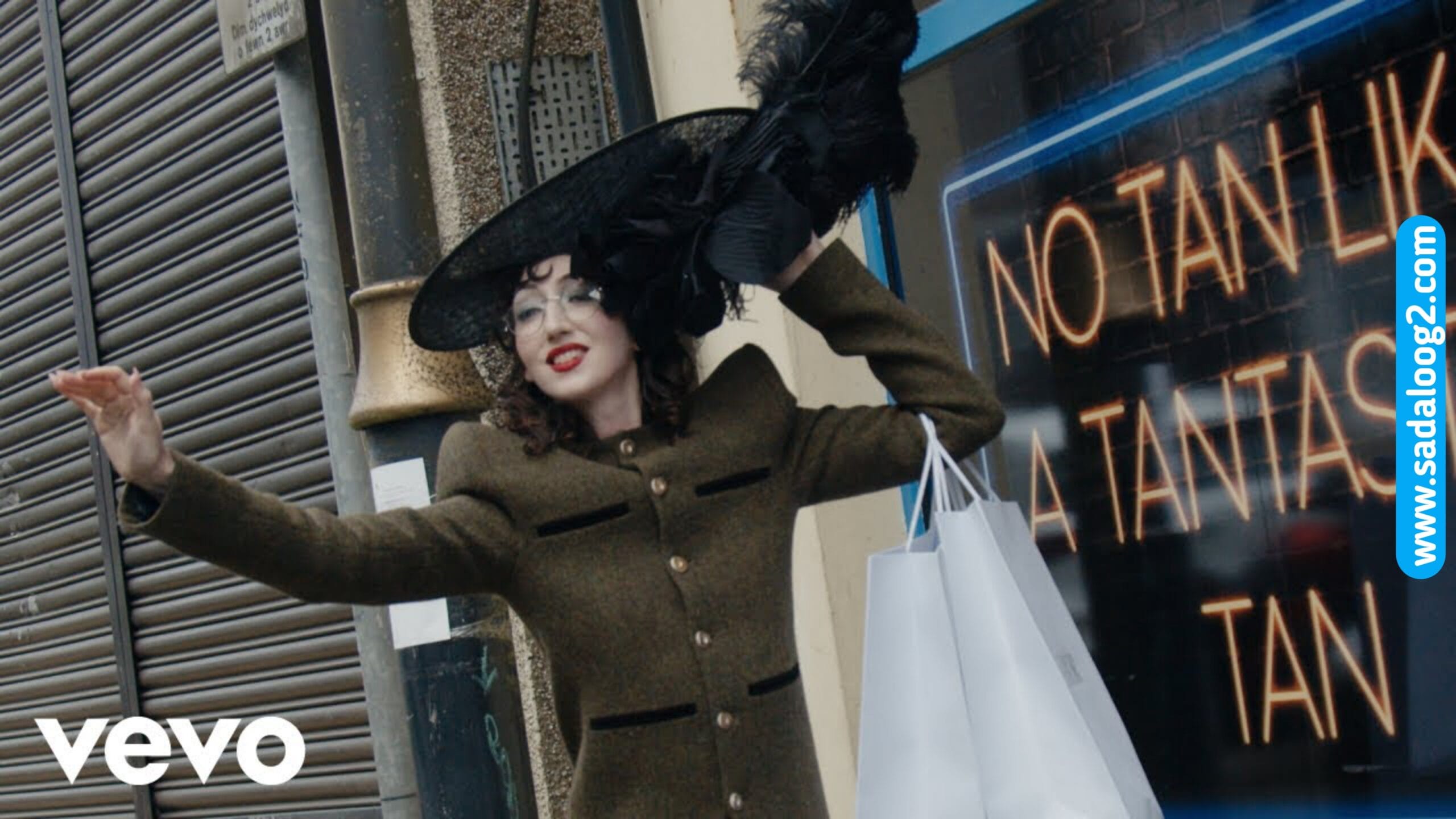 Read more about the article Big Star Lyrics – Jessica Winter | SadaLoog Lyrics