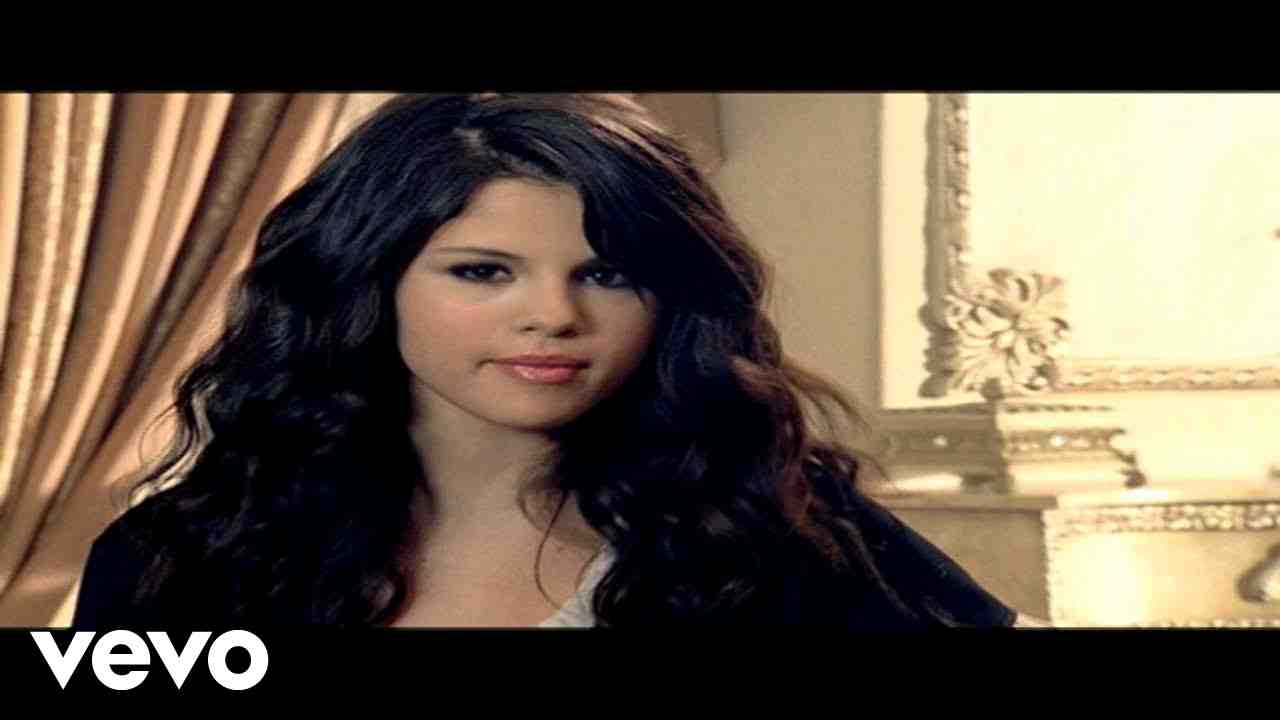 Read more about the article Tell Me Something I Don’t Know Lyrics – (2009 Track by “Selena Gomez”)