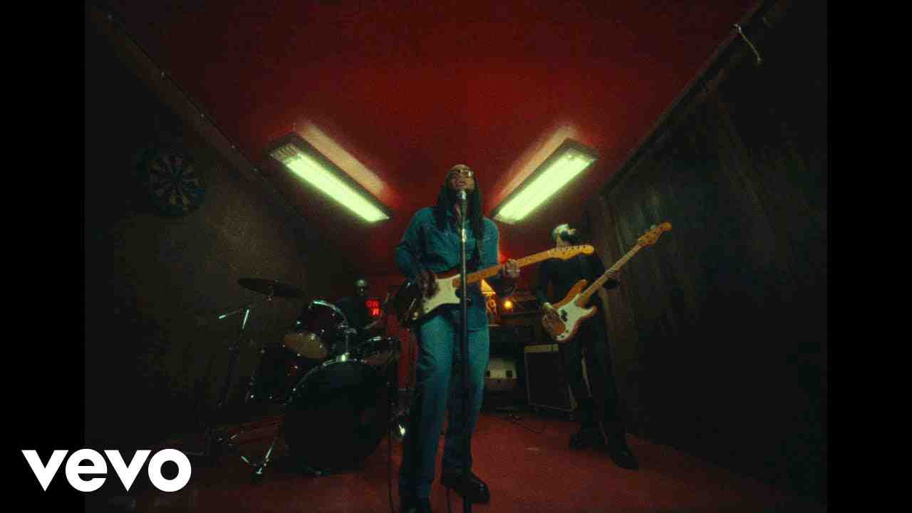 Read more about the article My Muse Lyrics – Listen to Leon Thomas (From PHOLKS”)