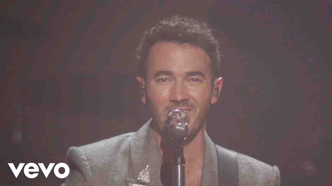 Read more about the article Changing Lyrics – Live Performed by “Kevin Jonas”