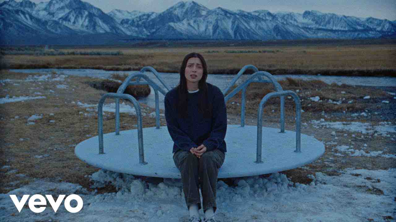 Read more about the article Older Lyrics – Lizzy McAlpinc