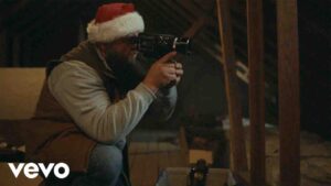 Read more about the article Stream – That Spirit Of Christmas Song by Larry Fleet