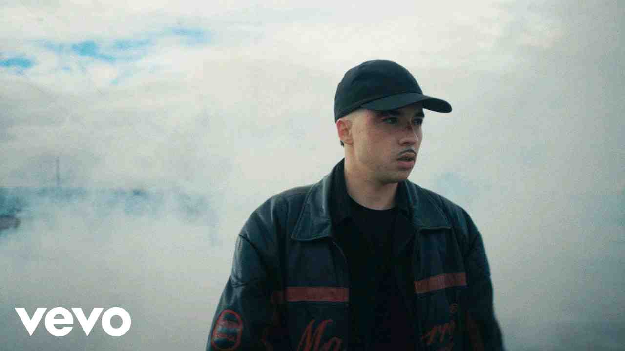 Read more about the article + canciones de amor Song by POLE