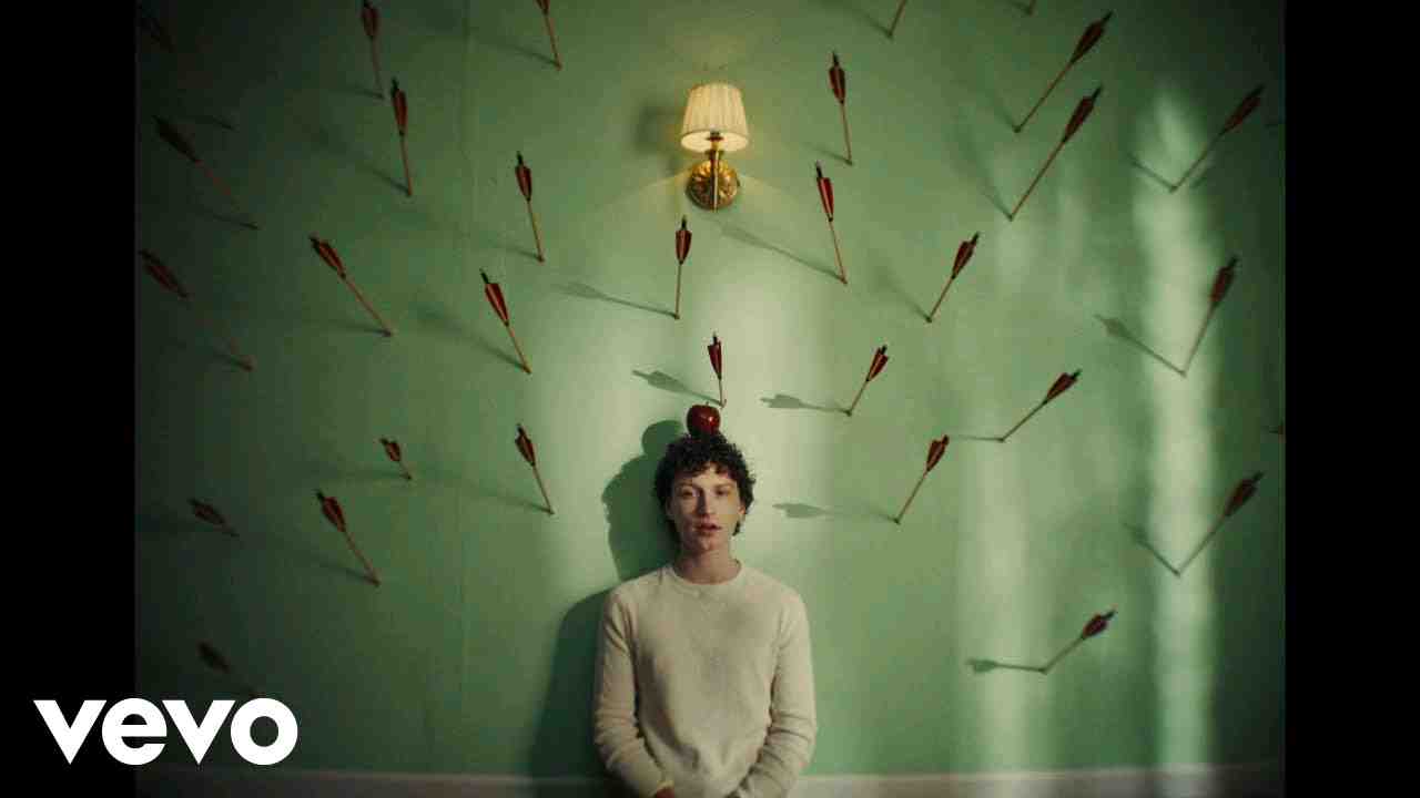 Read more about the article Headlights Song Lyrics – In Color